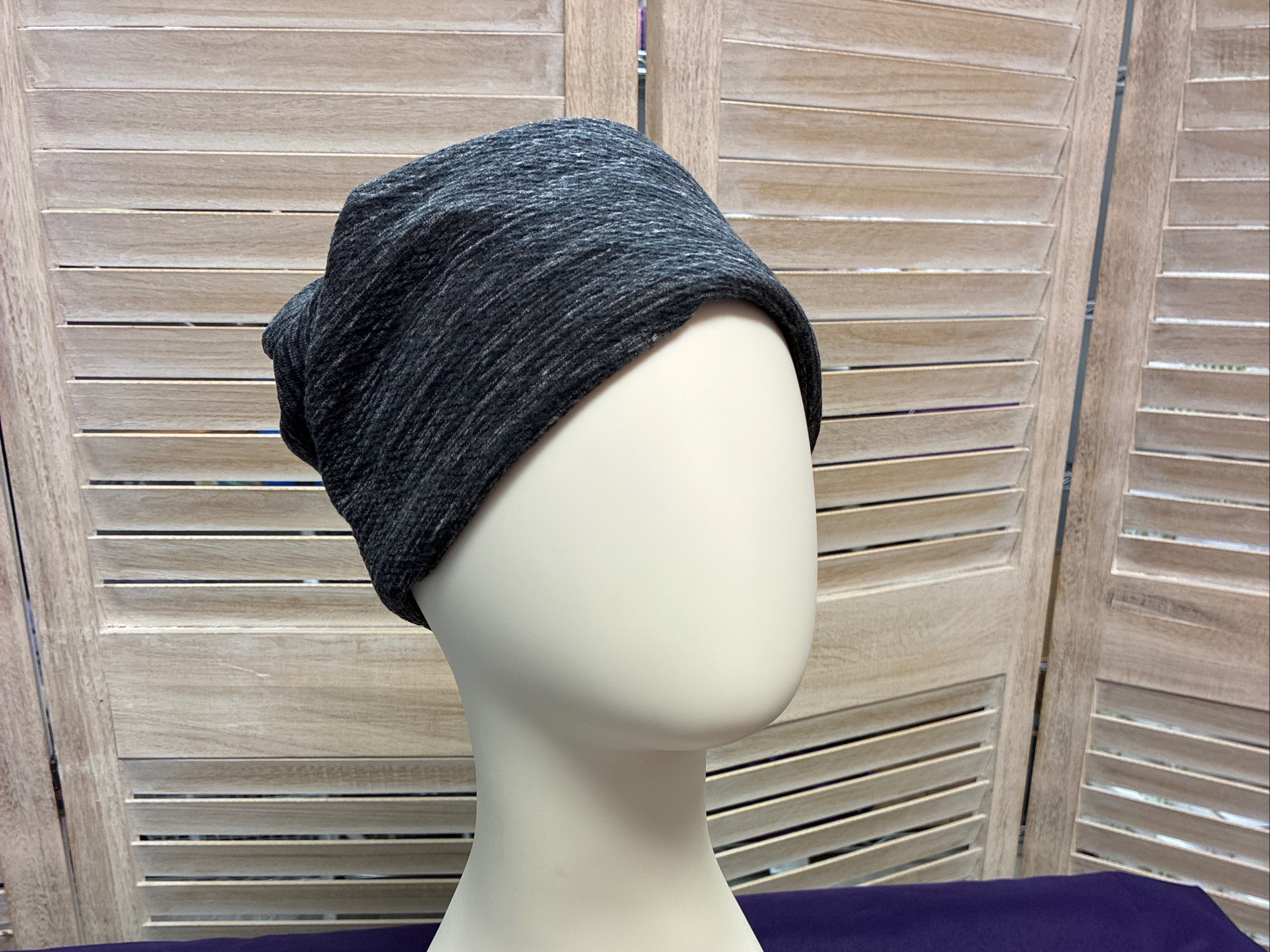 Knit Beanie Dark Heather Grey