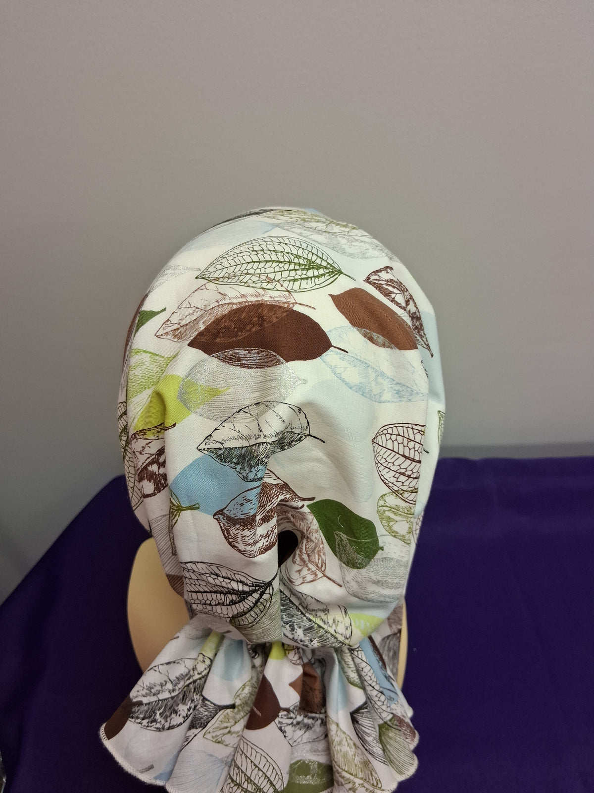 TH/Pre-tied Scarf Leaves