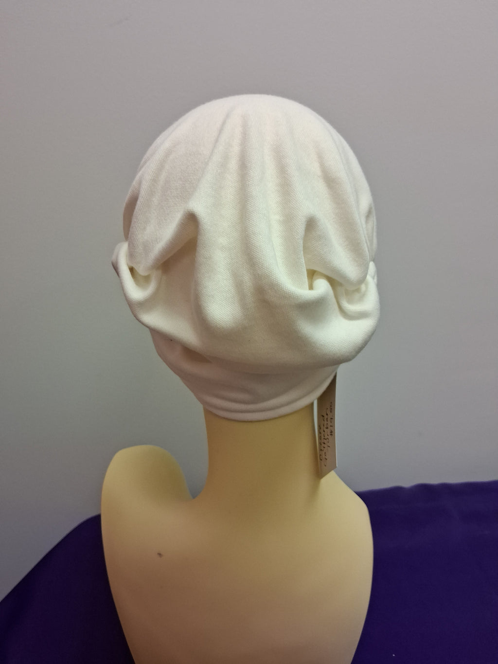 TH/gathered turban