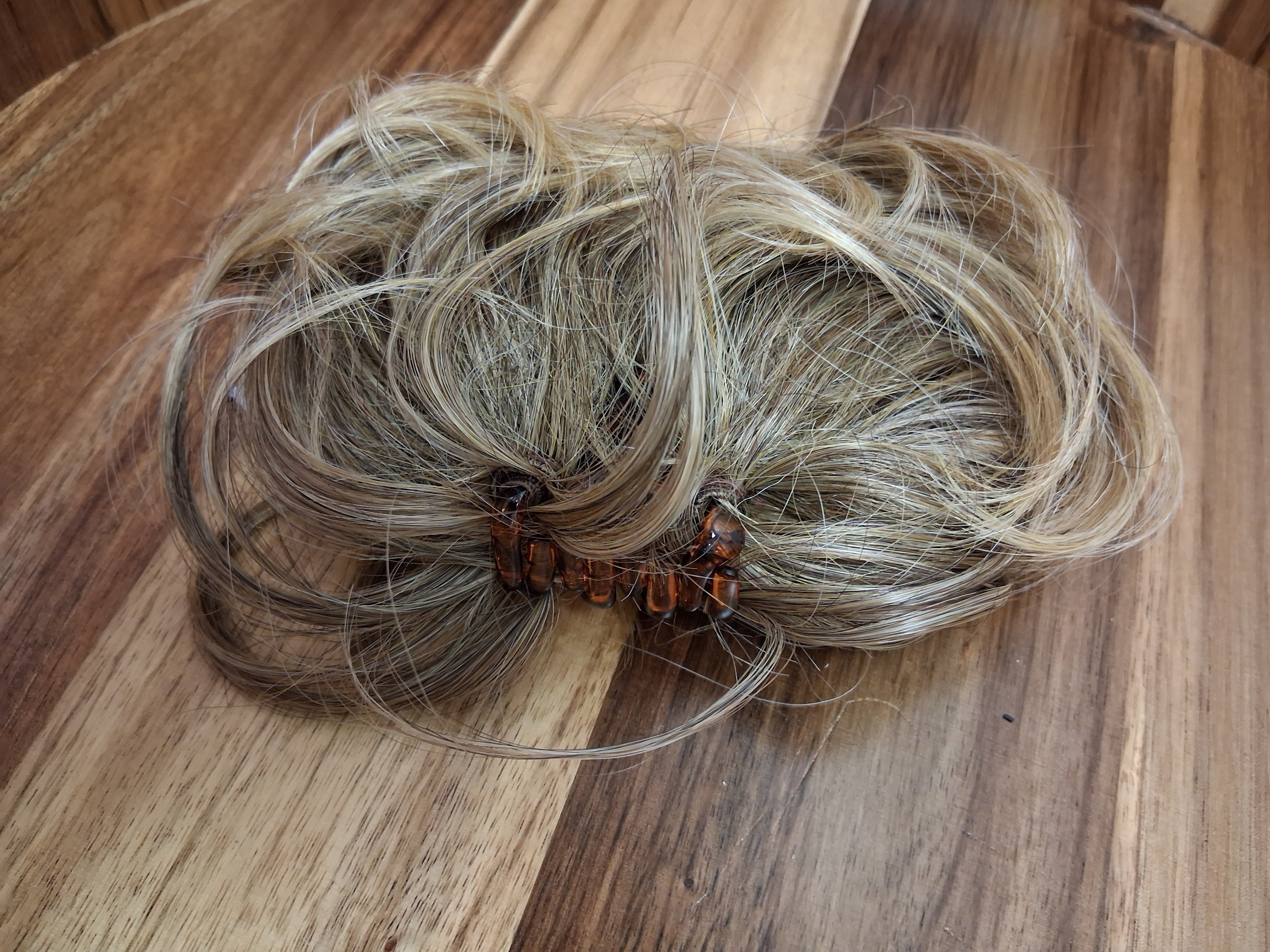 HW/Clip in Pouf R1416T